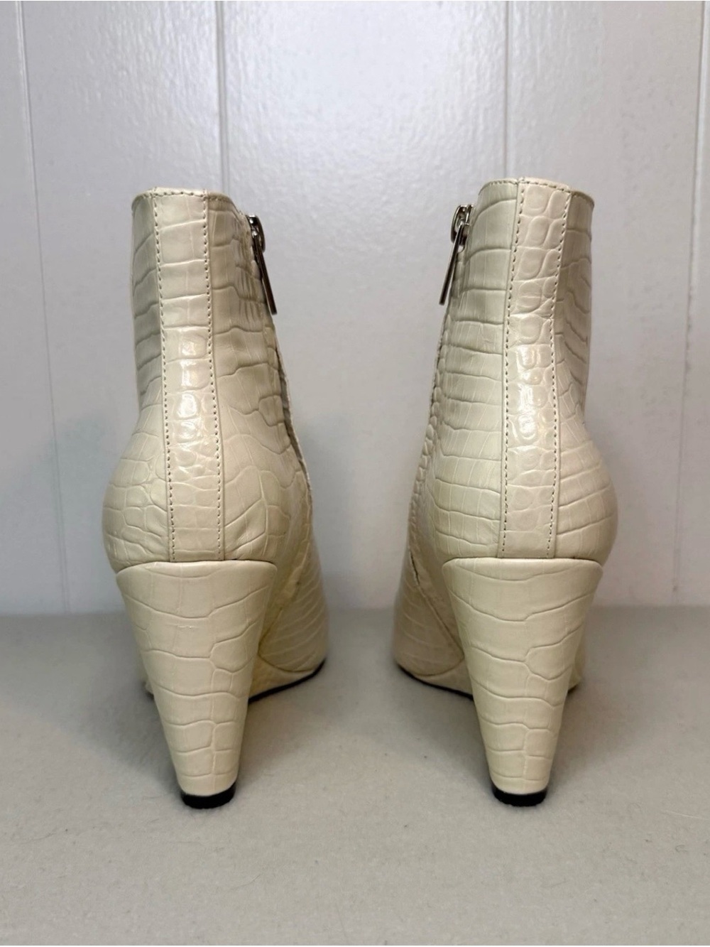 Vince Camuto Croc-Embossed Cream Wedge Ankle Boots - Picture 4 of 15